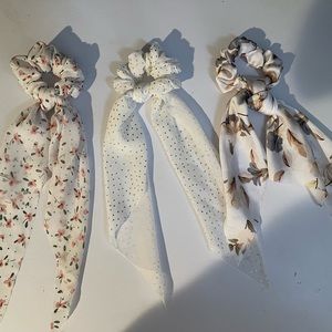 3 Scrunchies with Ribbon